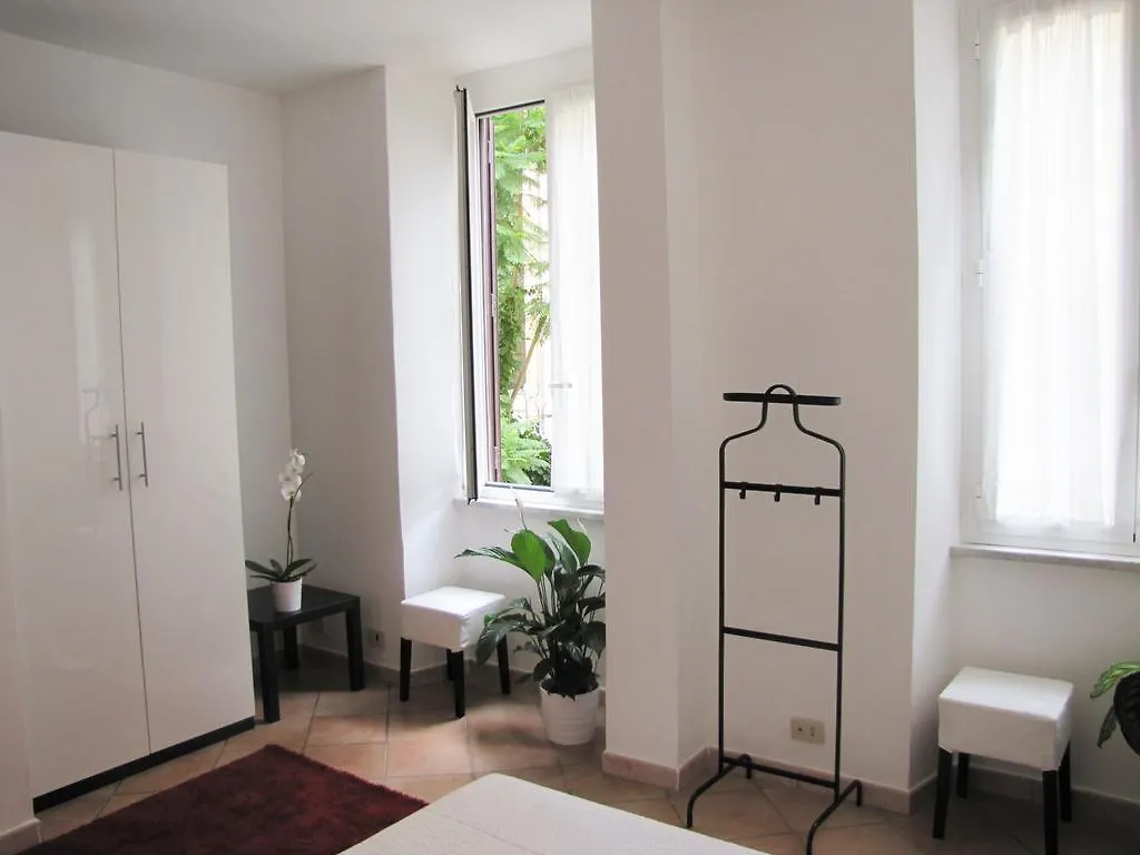 Welcome To Roma Apartment